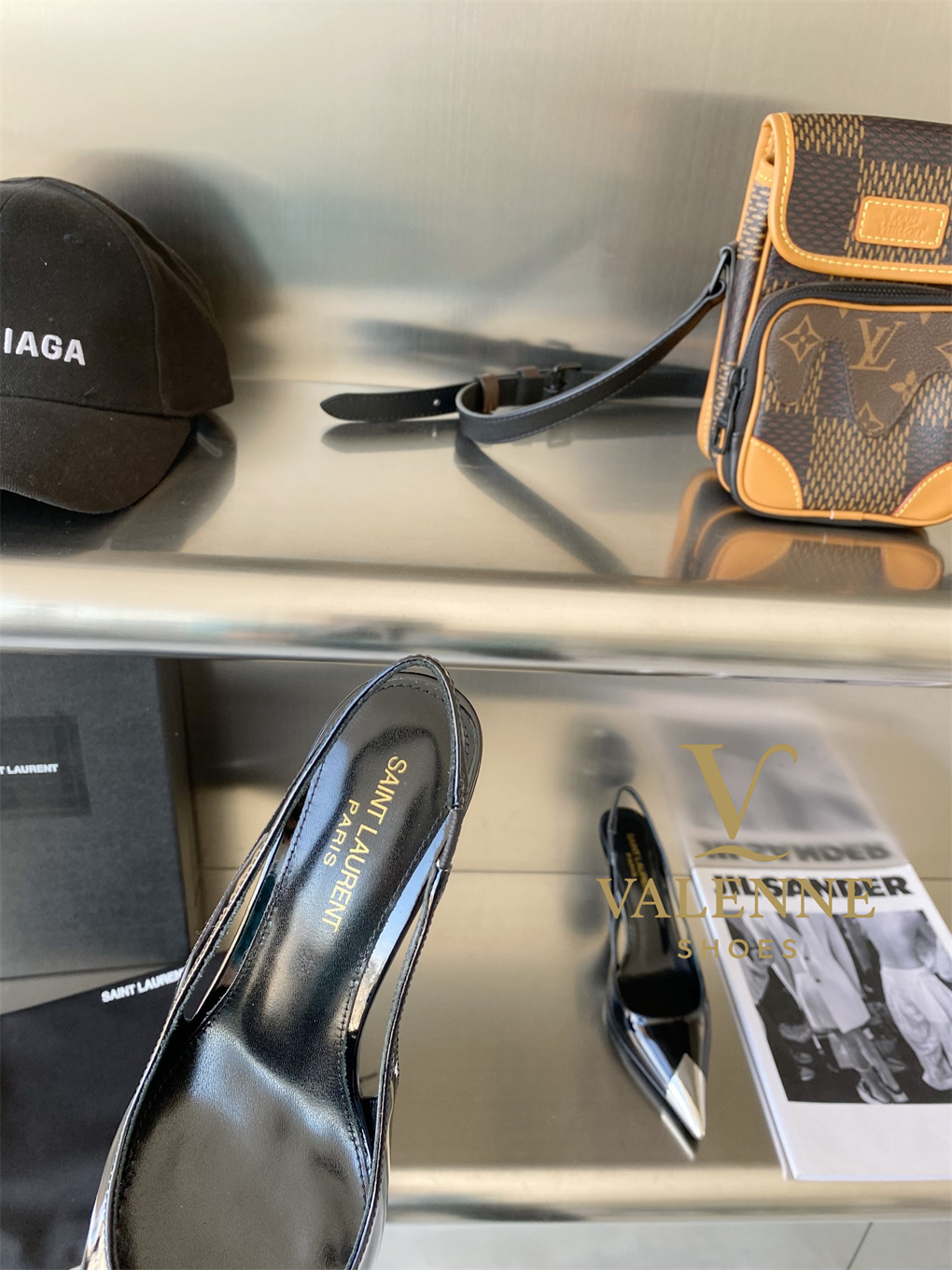 YSL Yves Saint Laurent Pointed-toe high heels