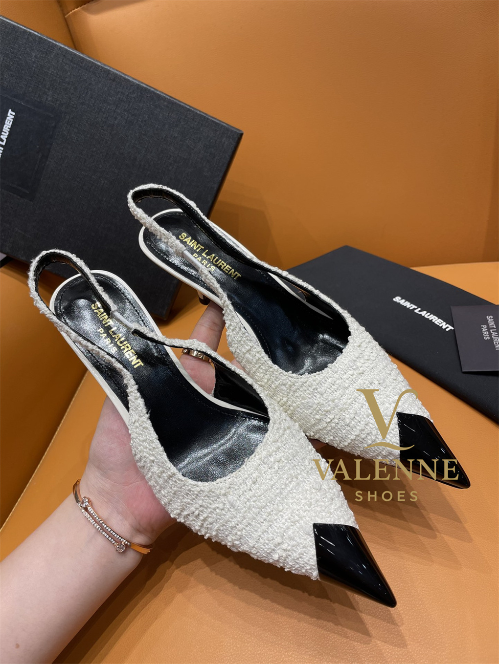 YSL Yves Saint Laurent Pointed-toe Mid-heel Shoes