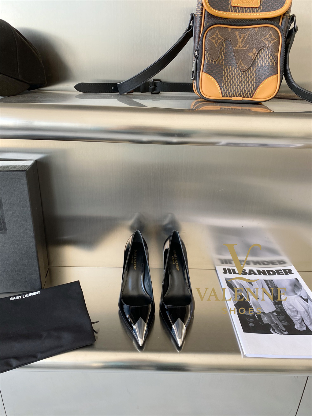 YSL Yves Saint Laurent Pointed-toe high heels