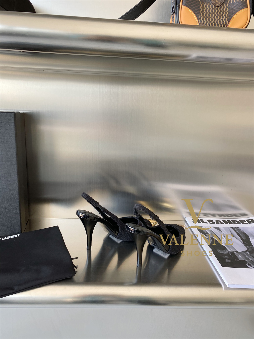 YSL Yves Saint Laurent Pointed-toe high heels