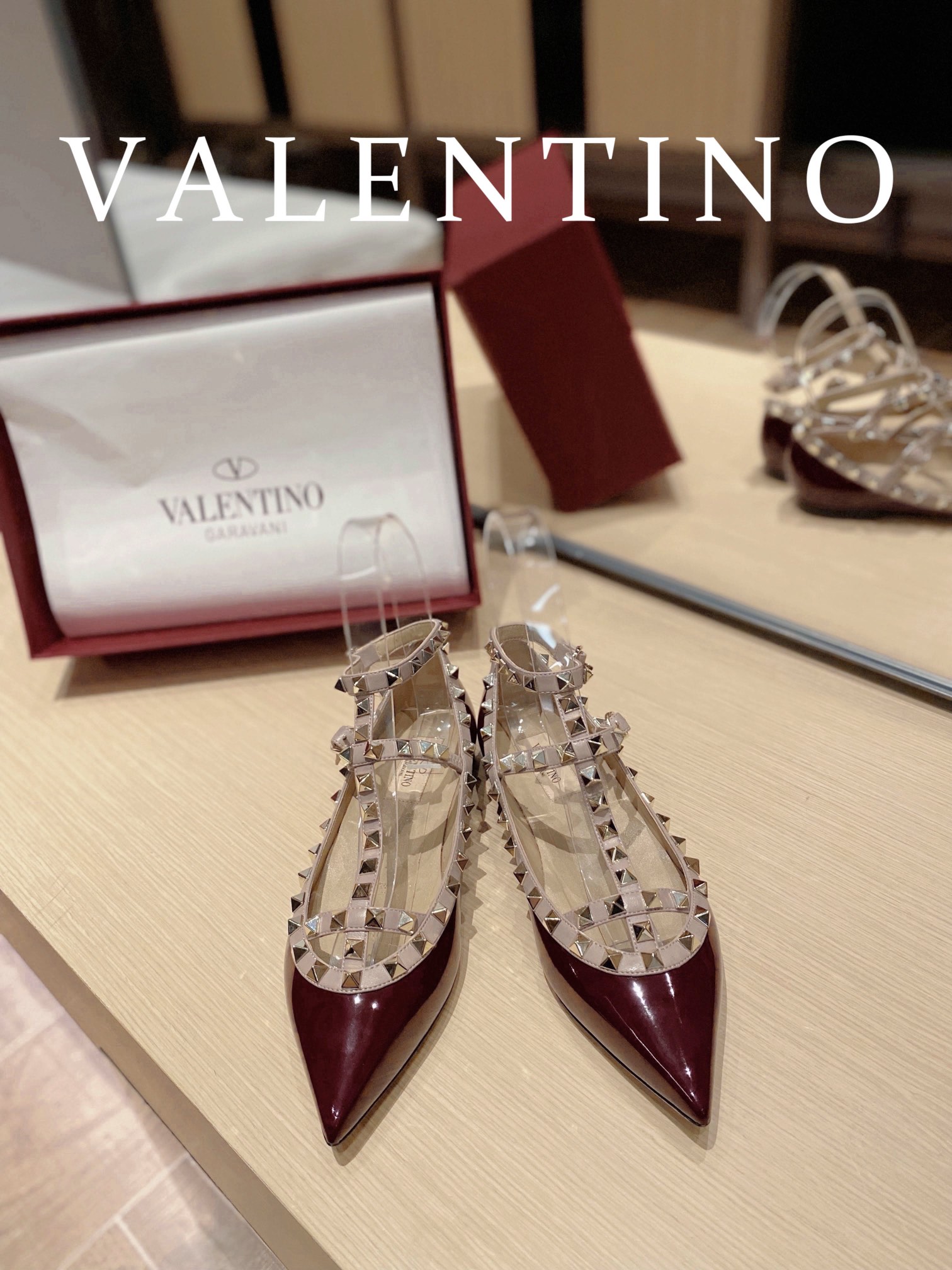 Valentino Flat shoes