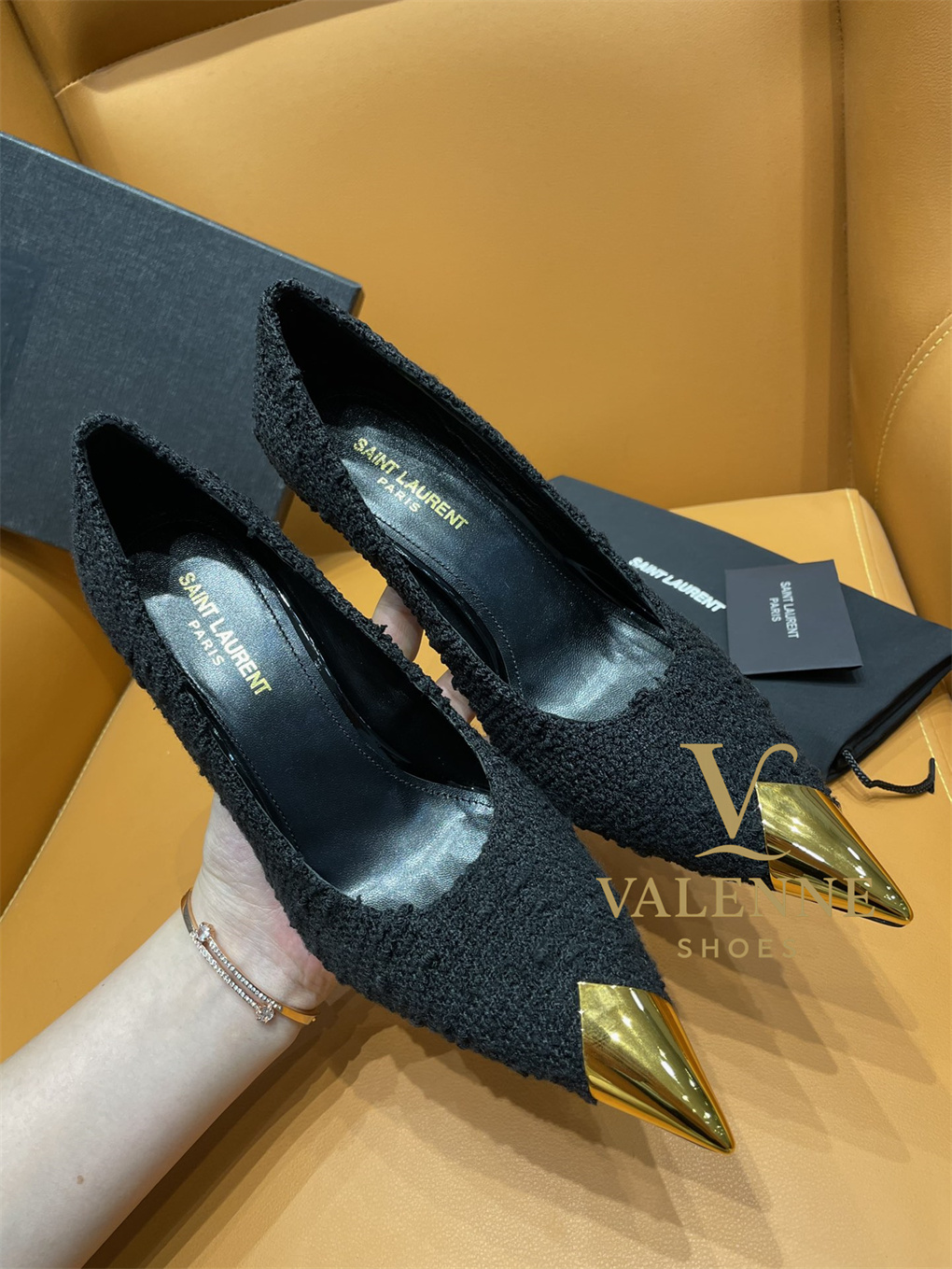 YSL Yves Saint Laurent Pointed-toe high heels