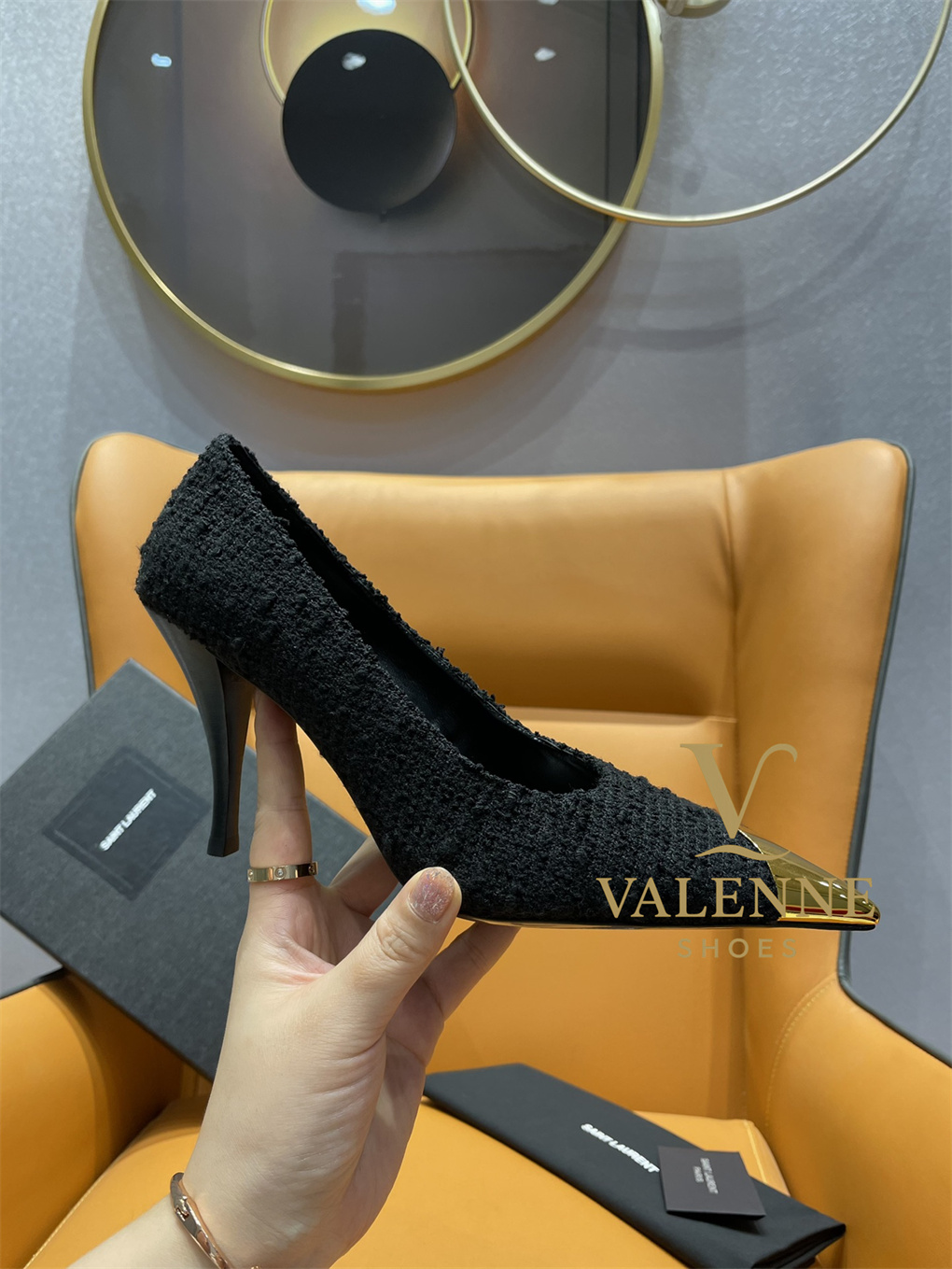 YSL Yves Saint Laurent Pointed-toe high heels