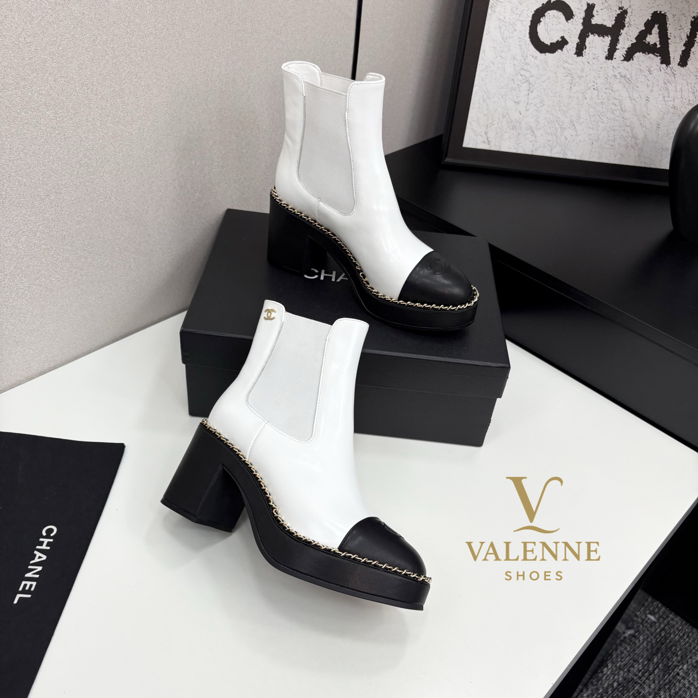 Cha White High heels Boots Glossy leather