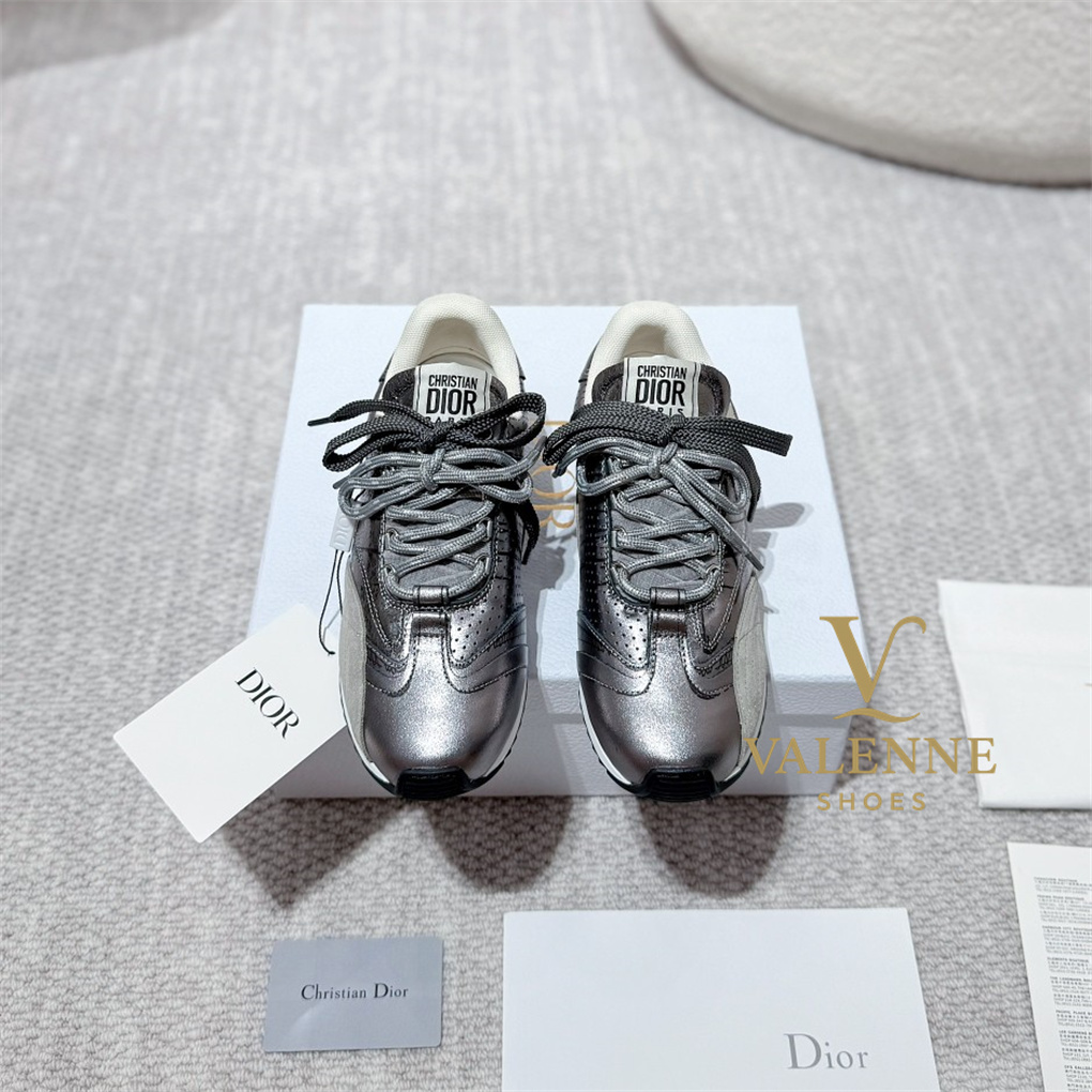 Dior Vibe Flat Casual Sneakers