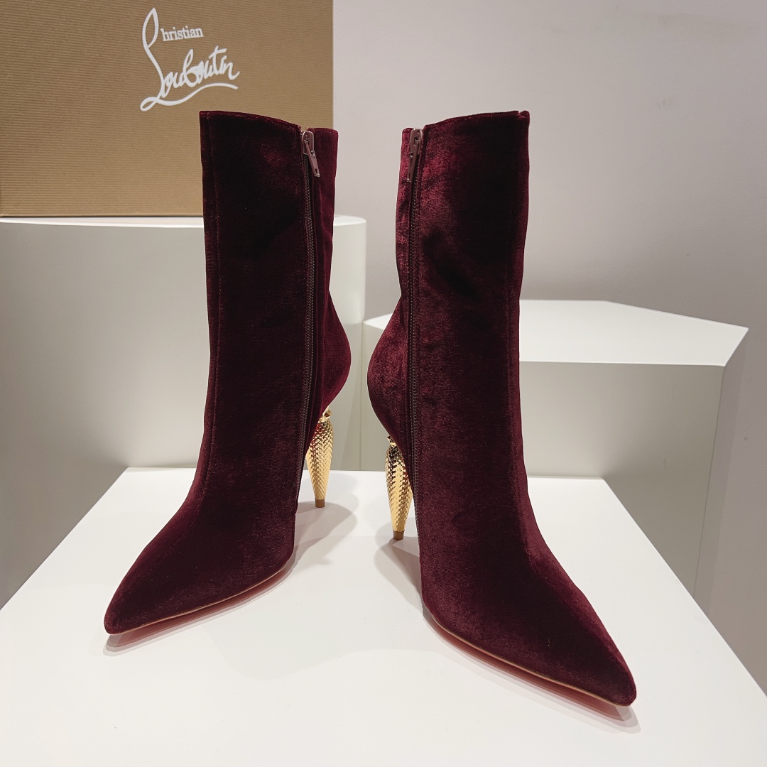 Christin Louboutin Boots