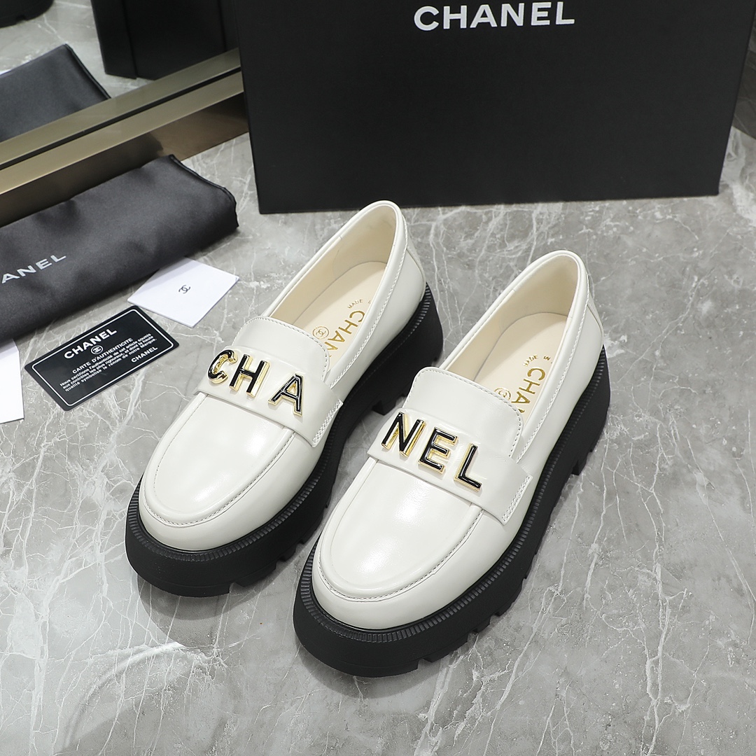 Cha Flatform shoes