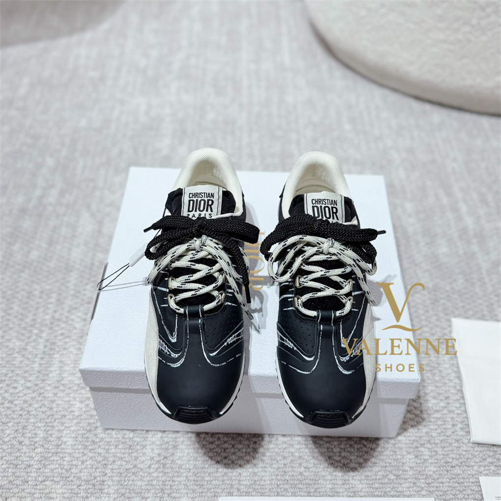 Dior Vibe Flat Casual Sneakers