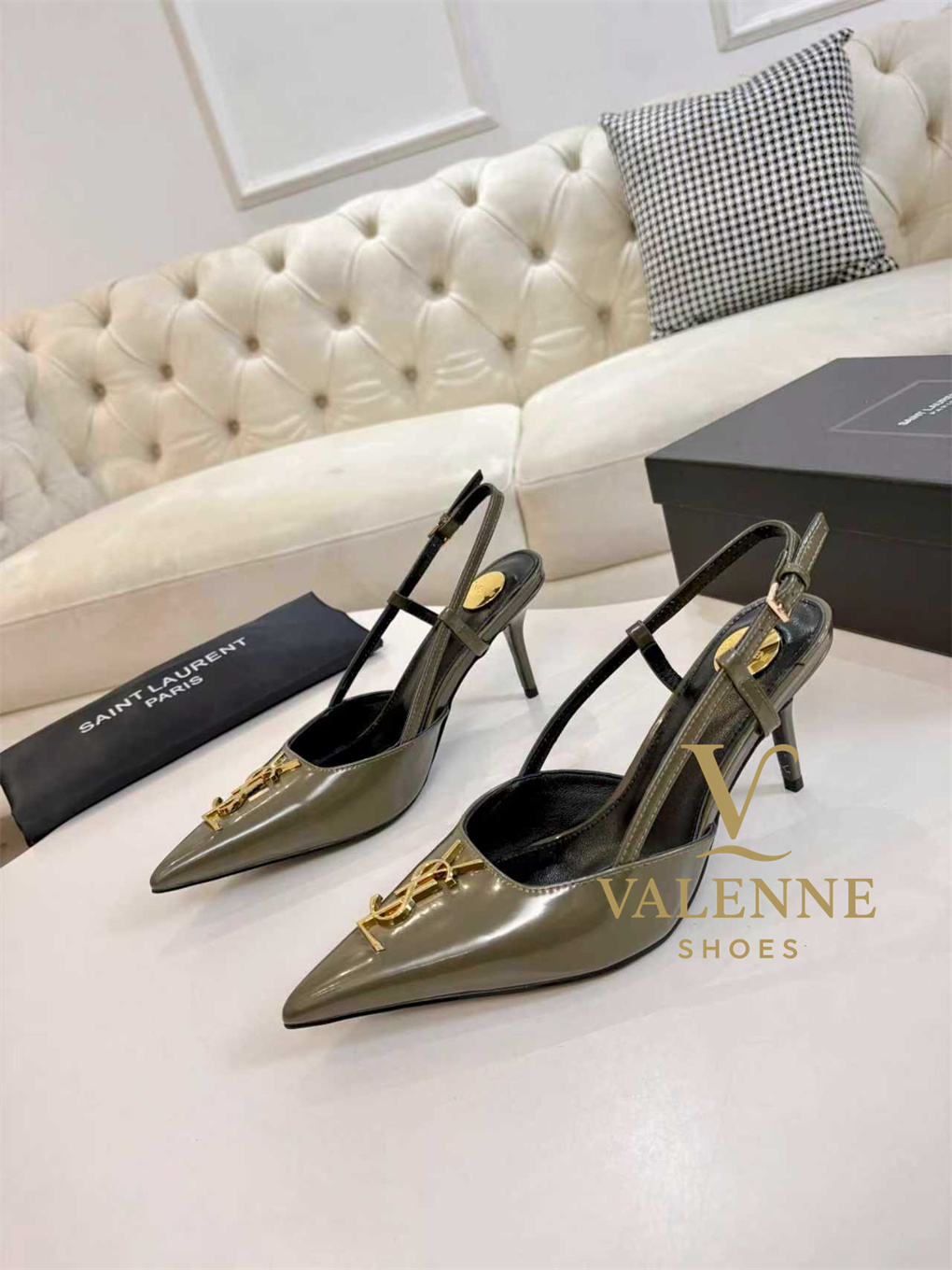 YSL Yves Saint Laurent Pointed-Toe high heels