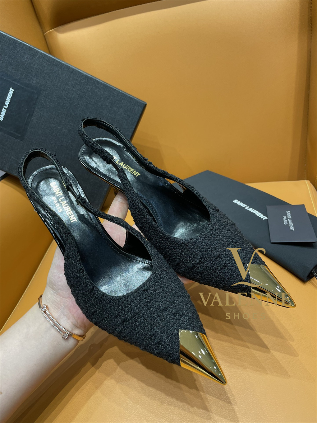 YSL Yves Saint Laurent Pointed-toe Mid-heel Shoes