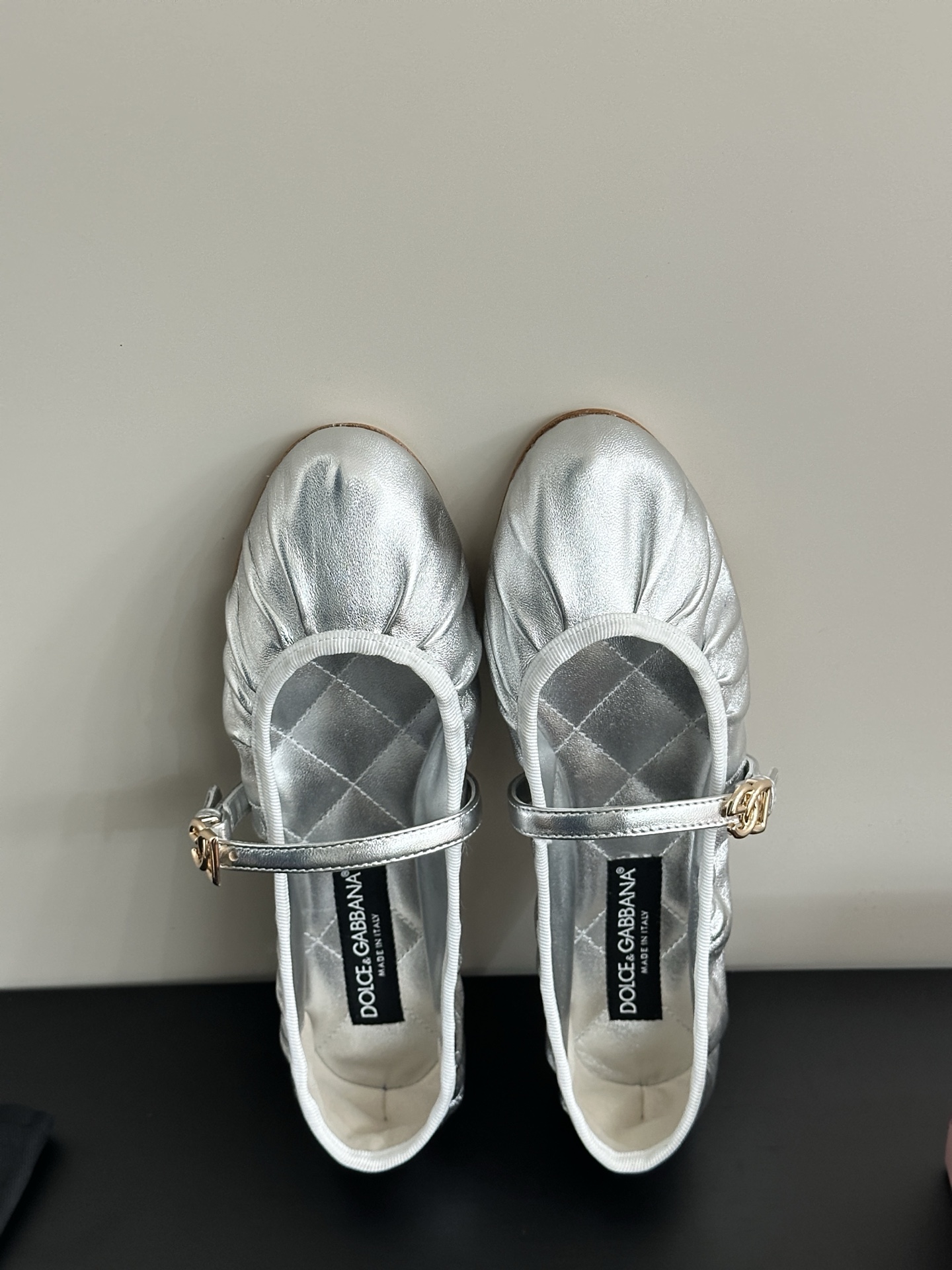 DG Dolce&Gabbana Flat shoes