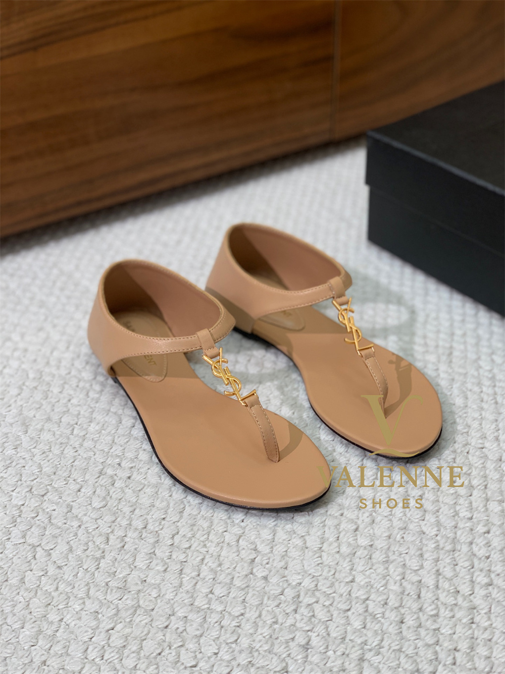 YSL Yves Saint Laurent Flat Sandals