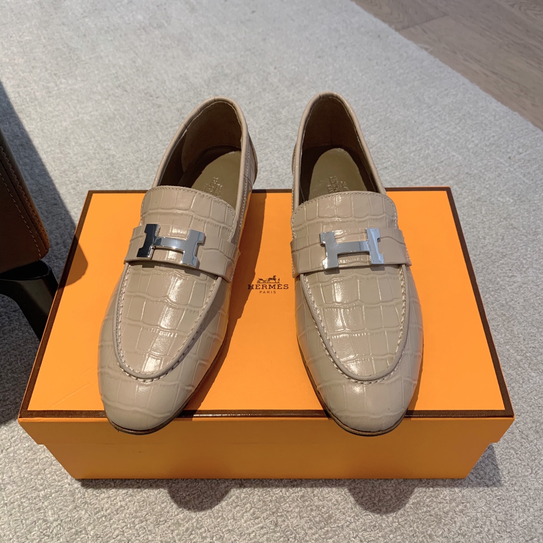Hermes Lefu shoes