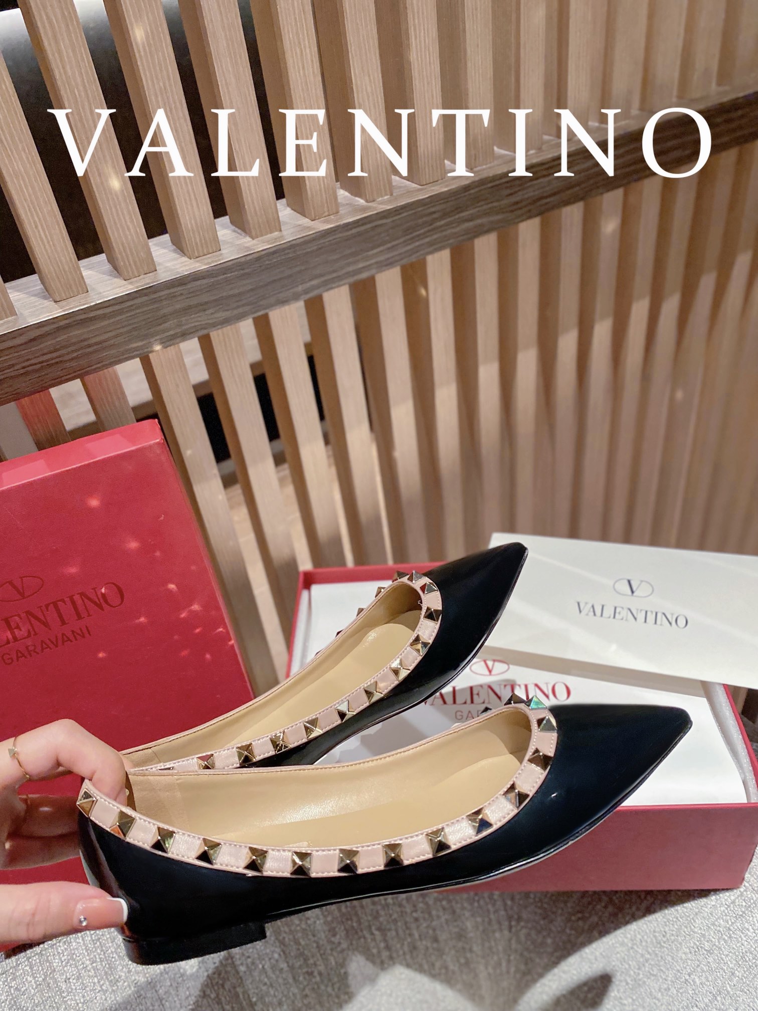Valentino Flat shoes