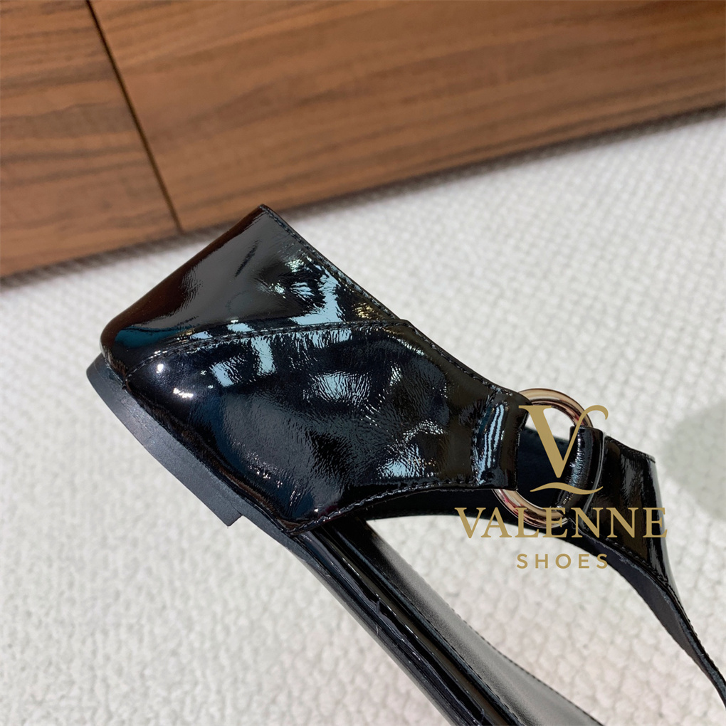 YSL Yves Saint Laurent Flat Sandals