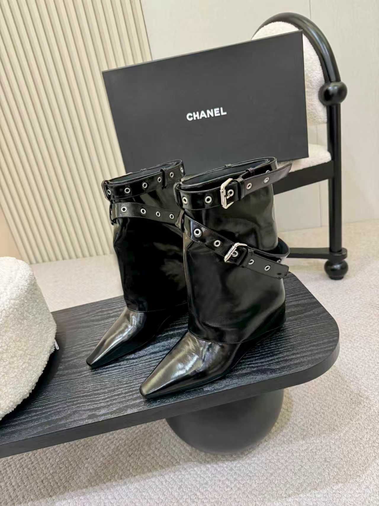 Cha boots